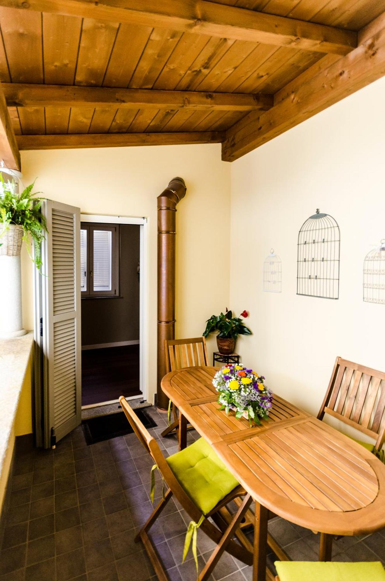 Domus San Martino GuestHouse Plasencia Exterior foto