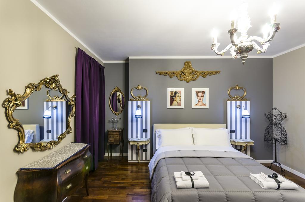 Domus San Martino GuestHouse Plasencia Habitación foto