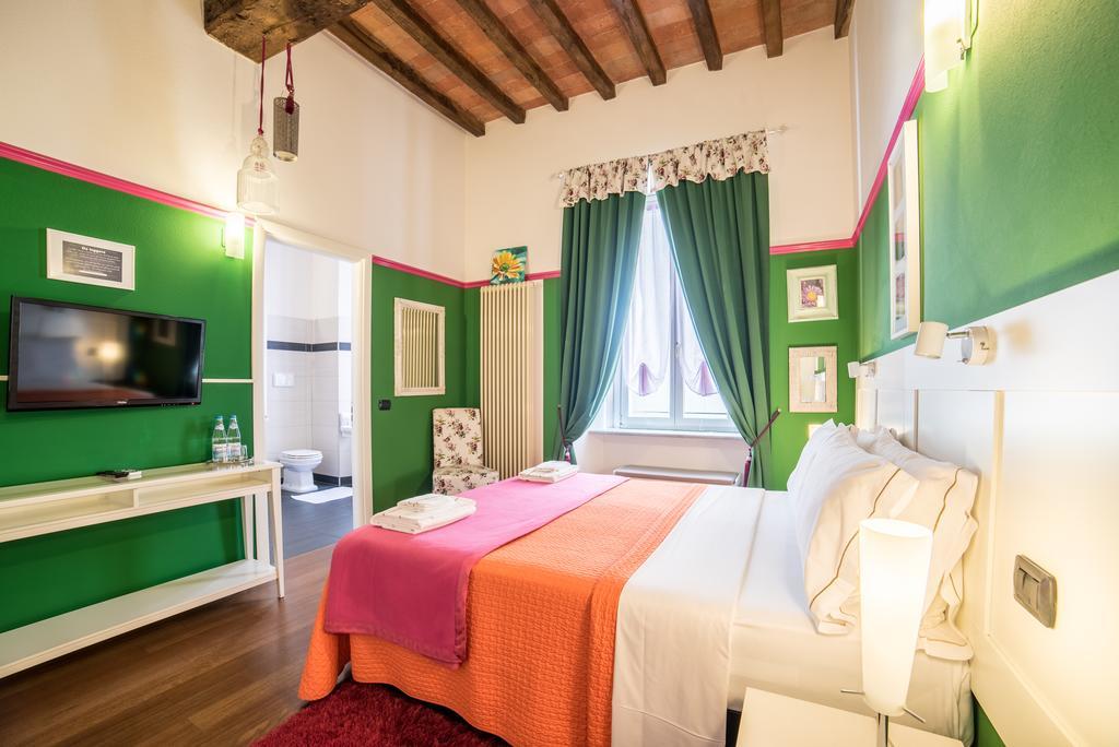Domus San Martino GuestHouse Plasencia Exterior foto